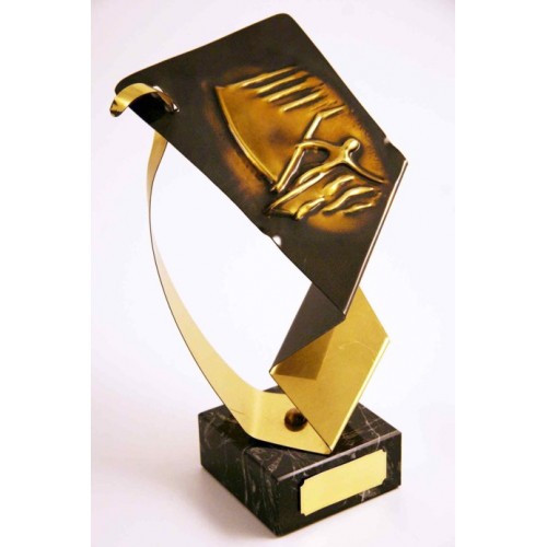 ΤΡΟΠΑΙΟ 9210 ΙΣΤΙΟΠΛΟΙΑ 26cm -65%